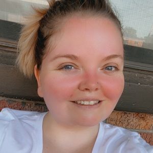 Meet your Posher, Ashlee